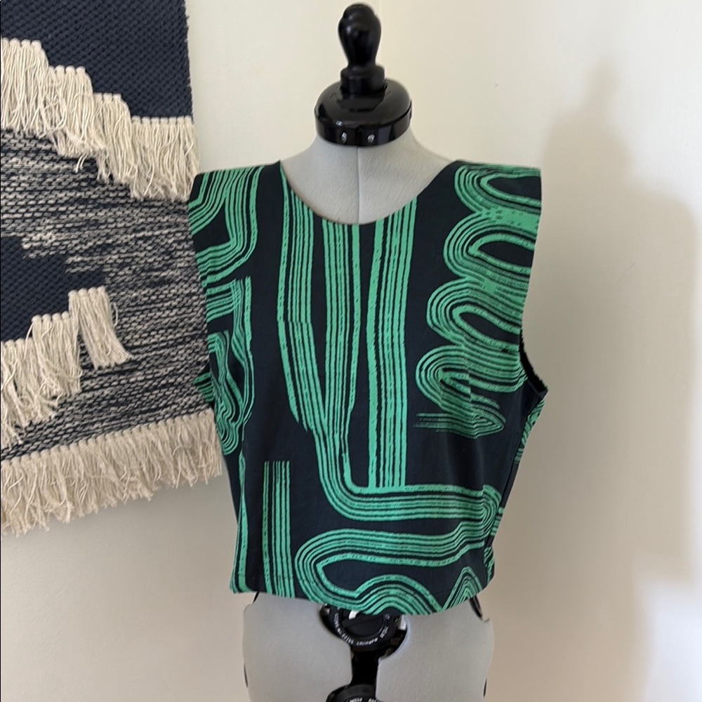 NWT Bel Kazan Mesa Top in Green Zen